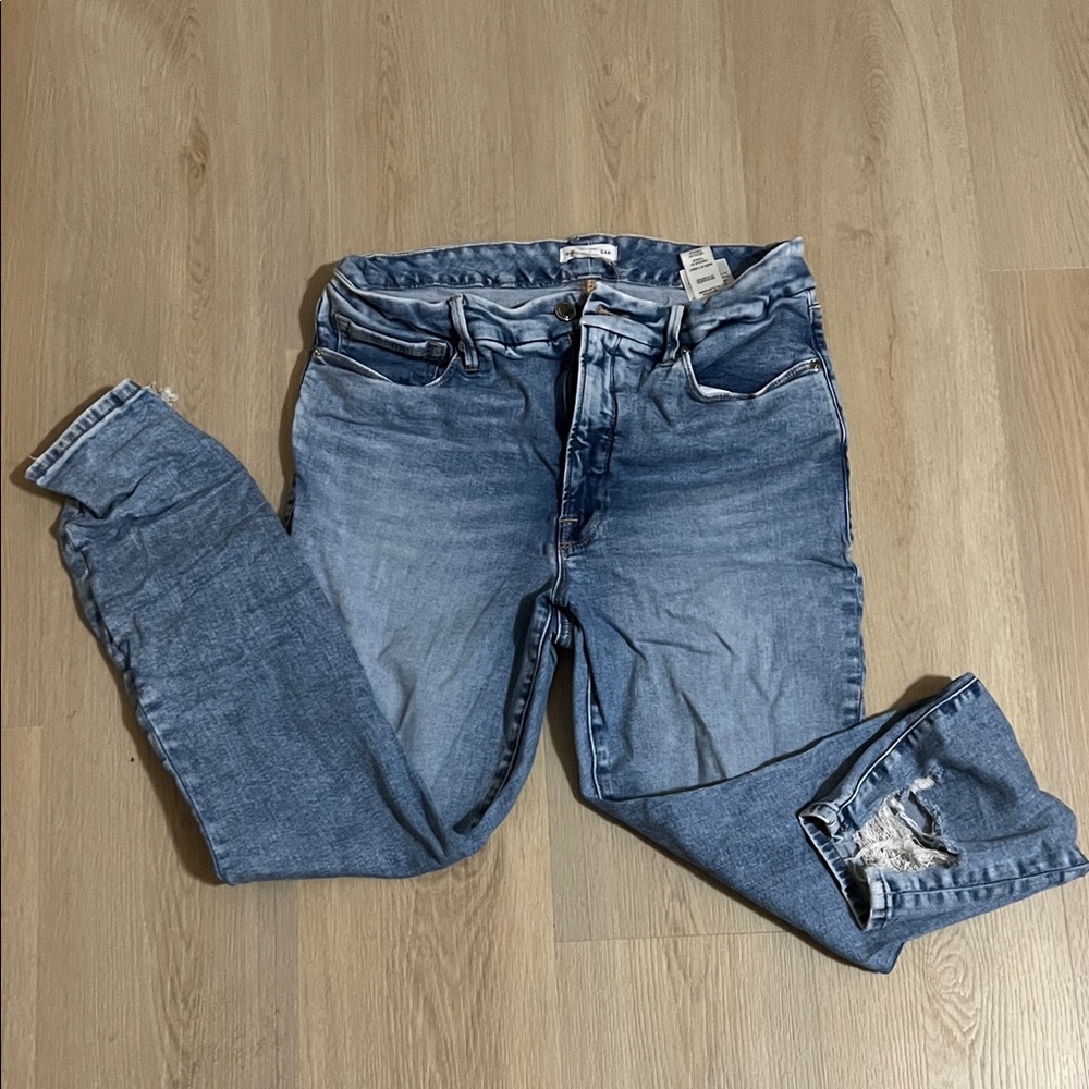 Good American Light Blue Skinny Jeans